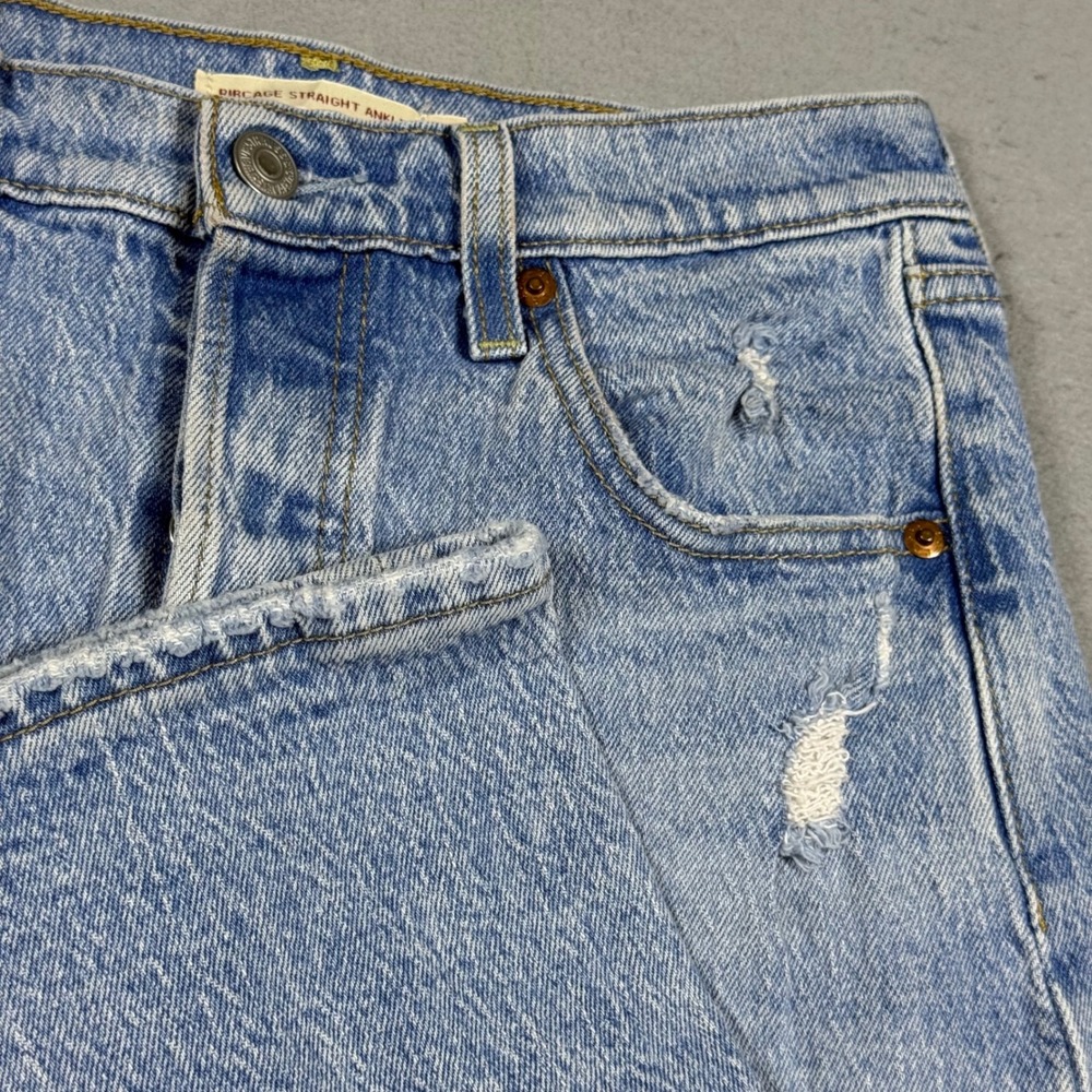 Levis Premium Ribcage Straight Ankle Jeans Light Wash Distressed Denim 26